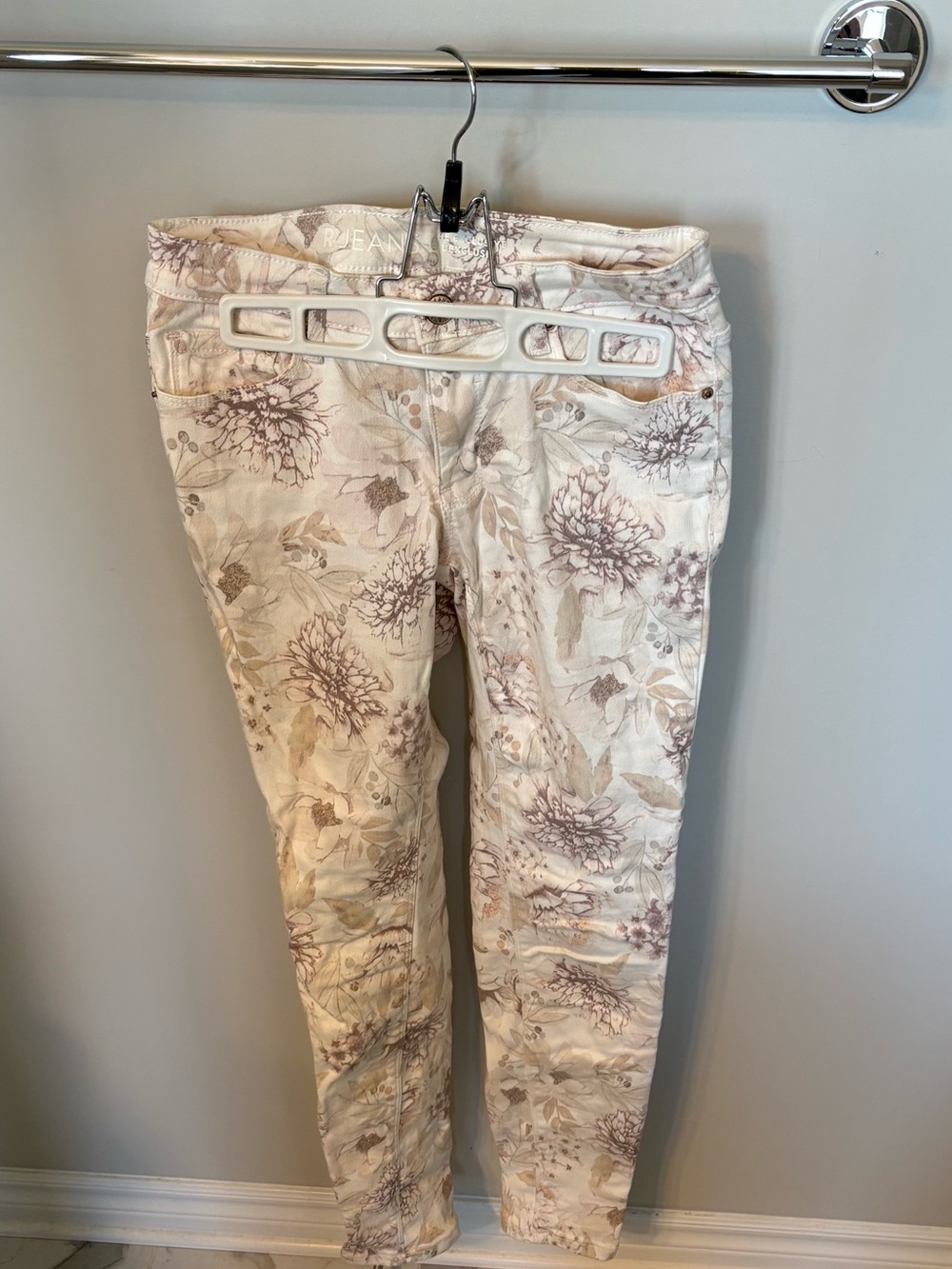 Floral Print Skinny Jeans